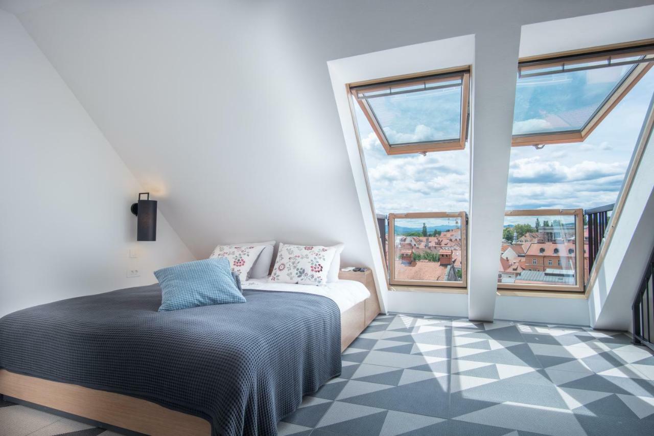 Stella Sky Apartment ลูบลิยานา ภายนอก รูปภาพ